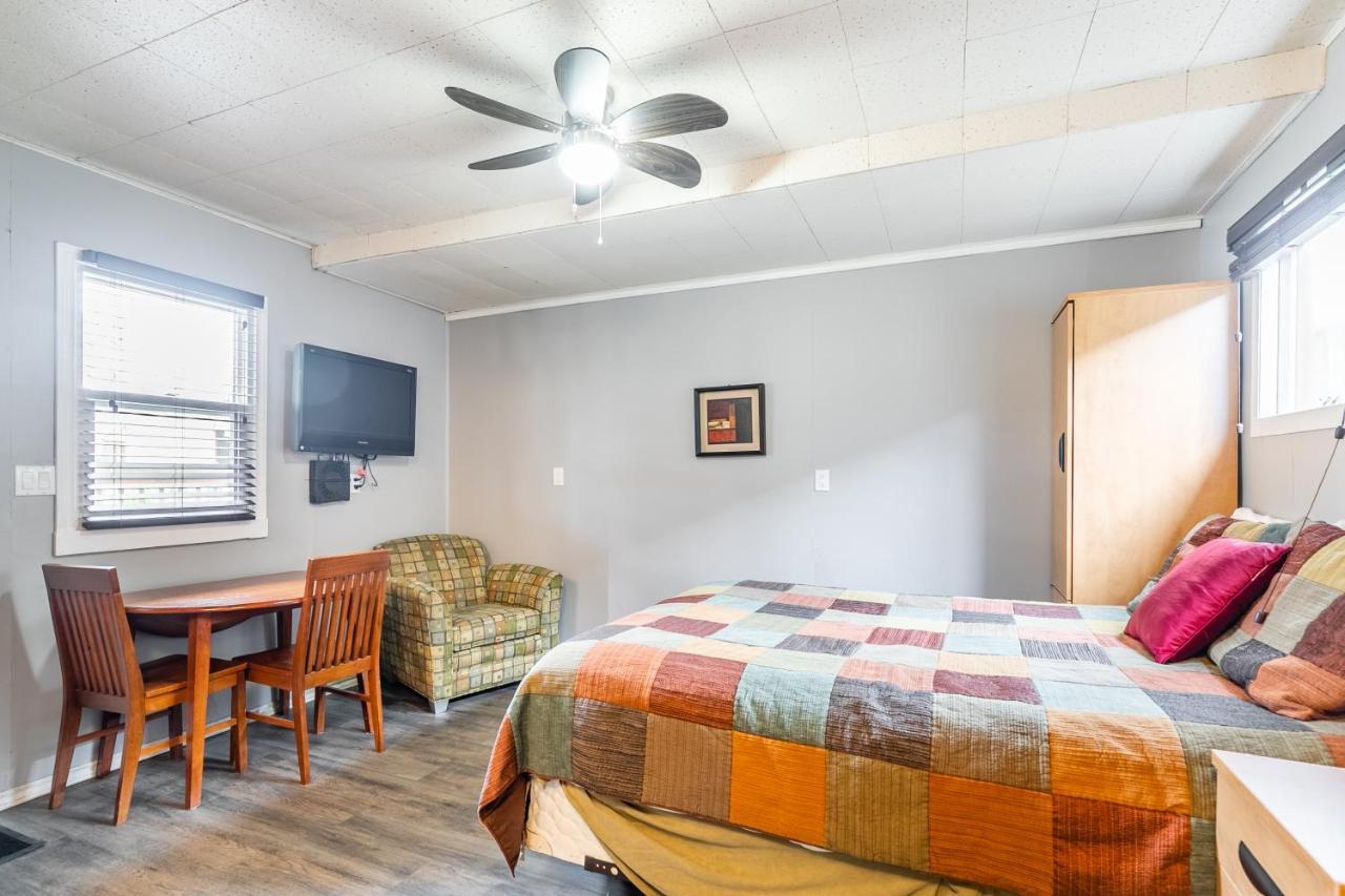 Bayside Cottage Rentals Port Rowan Buitenkant foto