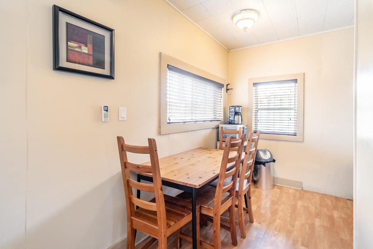 Bayside Cottage Rentals Port Rowan Buitenkant foto